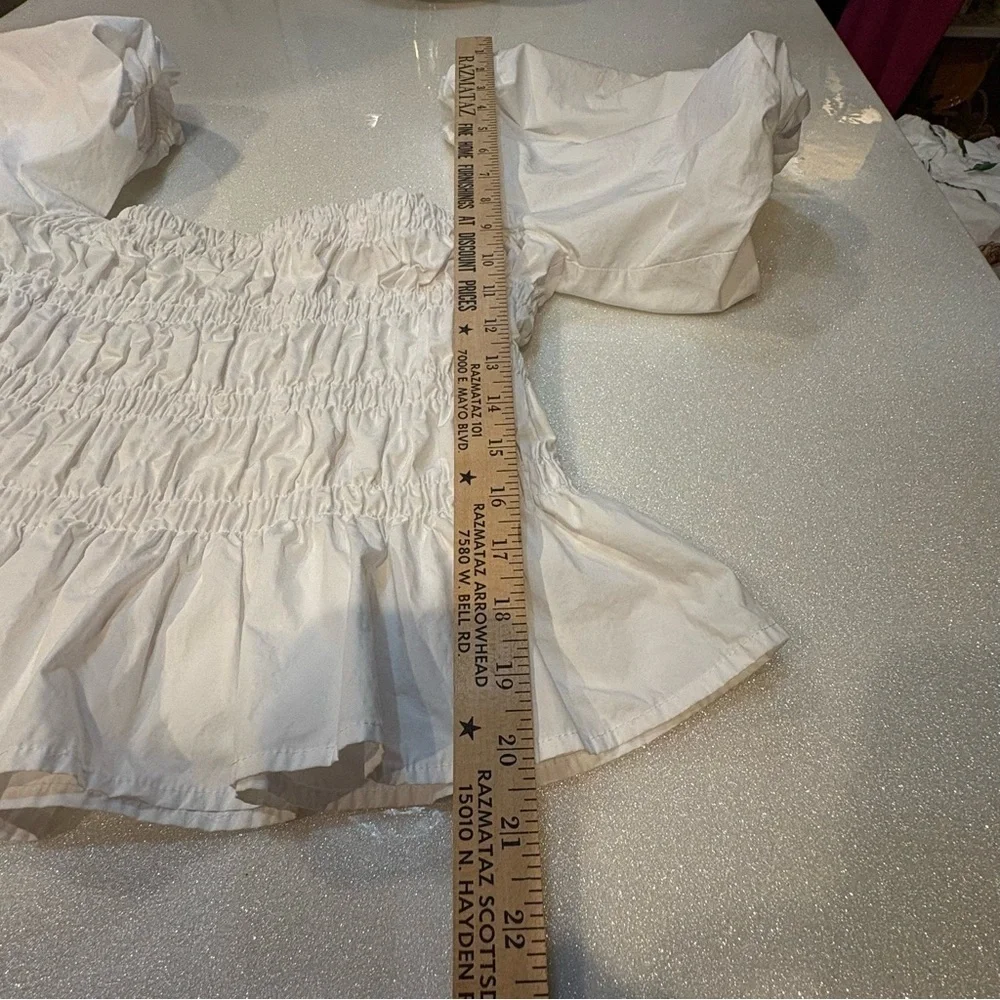 ASTR The Label Large Top White Ruching Stretch Puff Short Sleeve 100% Cotton